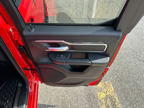 Used 2020 RAM 1500 Big Horn image 35