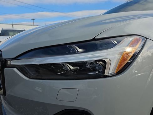 New 2026 Volvo XC60 B5 Ultra w/ Protection Package Premier image 42