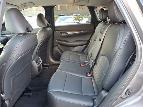 Certified 2024 INFINITI QX50 Pure image 11