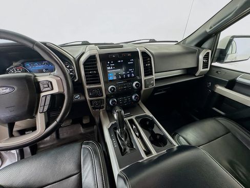 Used 2017 Ford F150 Lariat w/ Equipment Group 501A Mid AWD/4WD image 17