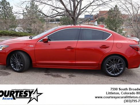 Used 2020 Acura ILX image 3