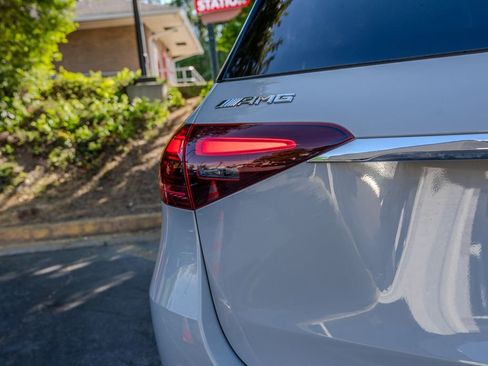 Used 2024 Mercedes-Benz GLE 53 AMG 4MATIC image 27