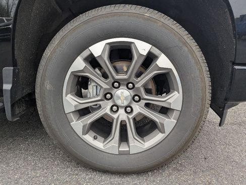 Used 2022 Chevrolet Silverado 1500 High Country w/ Z71 Off-Road Package image 10