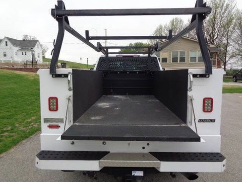 Used 2021 Chevrolet Silverado 3500 W/T w/ WT Fleet Convenience Package image 5