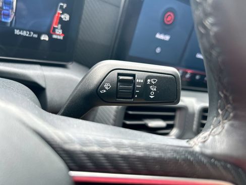 Used 2024 Ford Mustang GT RWD image 17