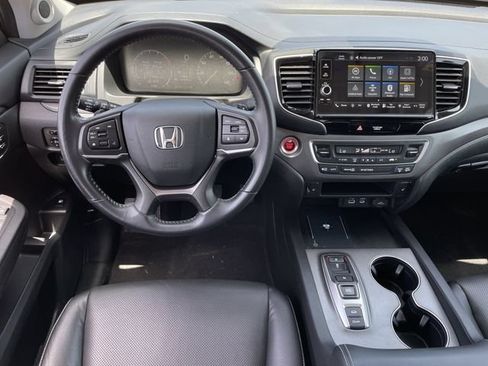 Used 2025 Honda Ridgeline RTL image 10