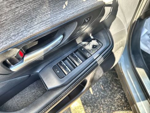 Used 2025 Toyota Grand Highlander AWD Hybrid image 22