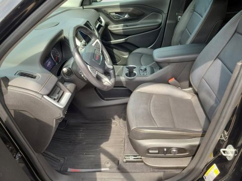 Used 2021 GMC Terrain SLT w/ Infotainment Package II image 11