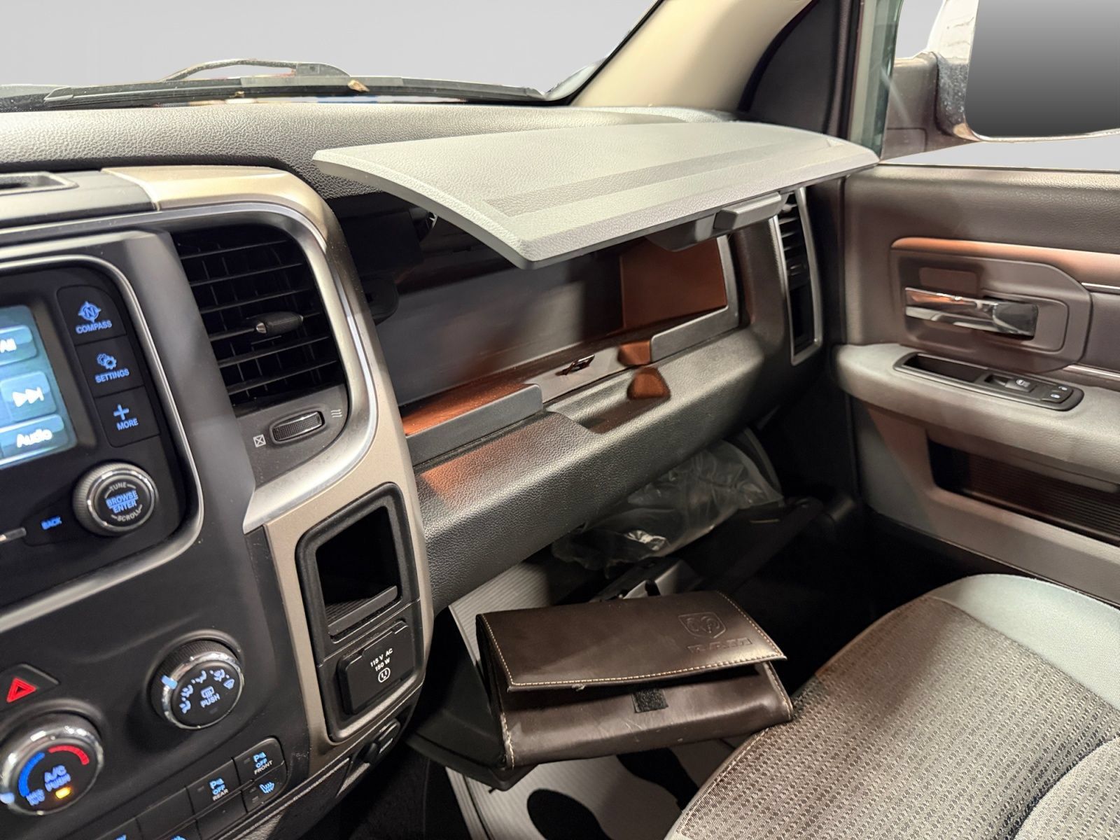 Used 2014 RAM 1500 Big Horn AWD/4WD image 34