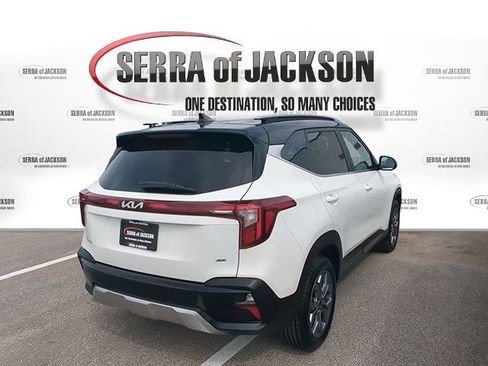 Certified 2024 Kia Seltos S image 8