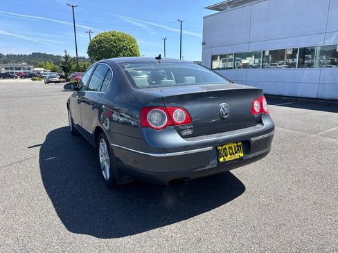 Used 2009 Volkswagen Passat Komfort FWD image 23