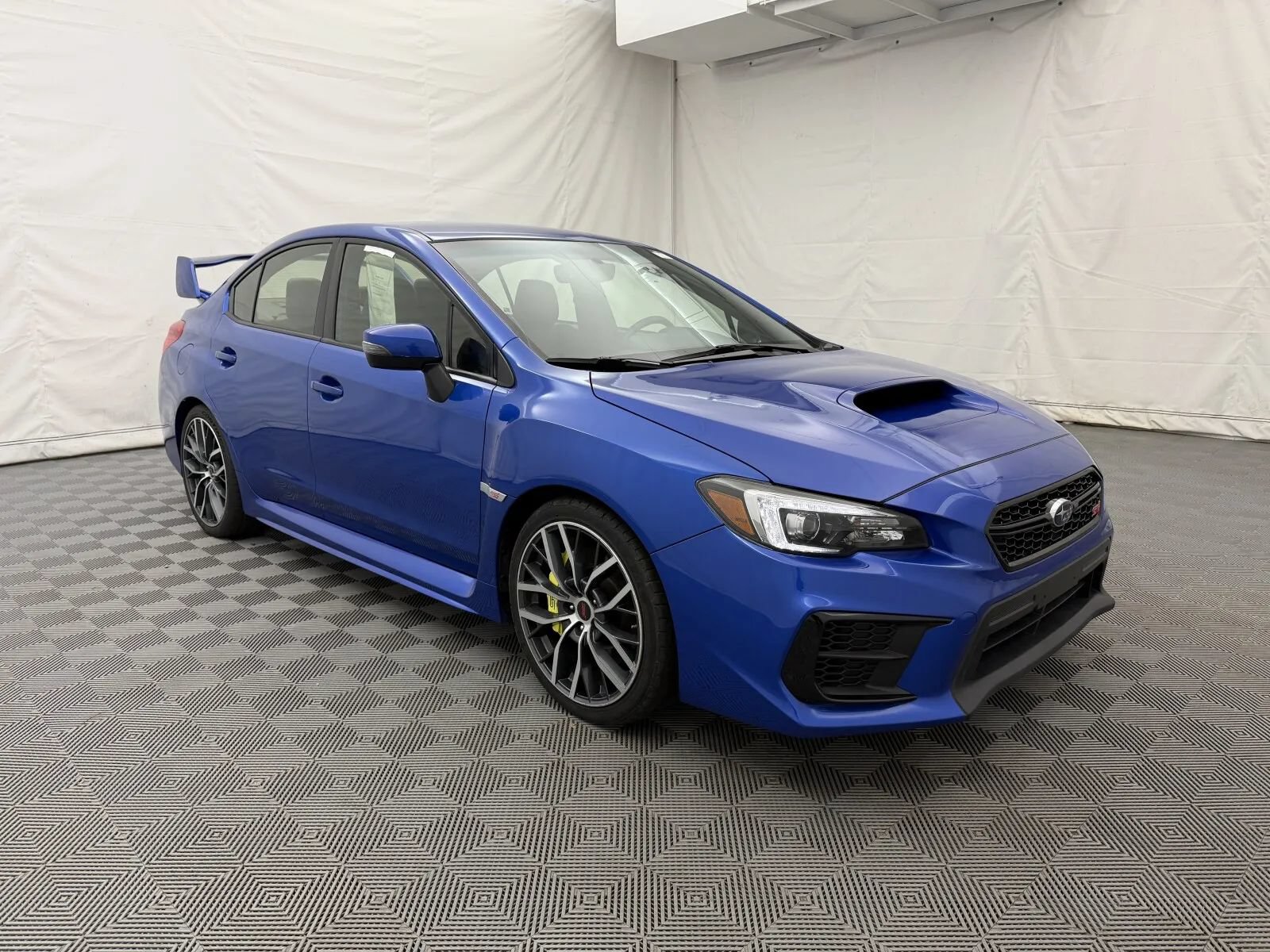 Used 2020 Subaru WRX STI AWD/4WD image 4