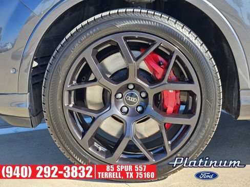 Used 2025 Audi SQ7 Prestige w/ Prestige Package AWD/4WD image 9