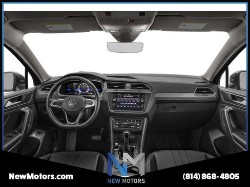 Used 2022 Volkswagen Tiguan SE AWD/4WD image 5