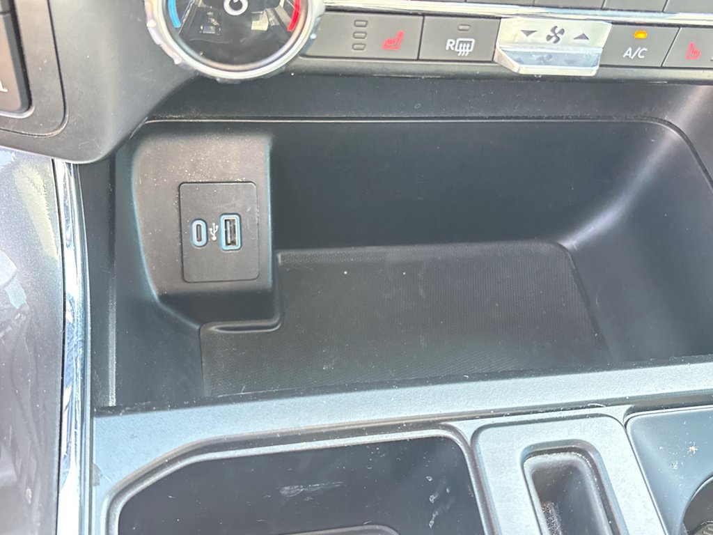 Used 2022 Ford F150 XLT w/ Equipment Group 302A High AWD/4WD image 37