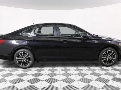 Used 2026 Volkswagen Jetta Sport FWD image 12