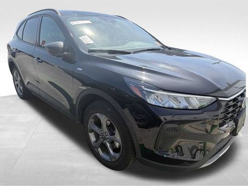 Used 2025 Ford Escape ST-Line AWD/4WD image 12