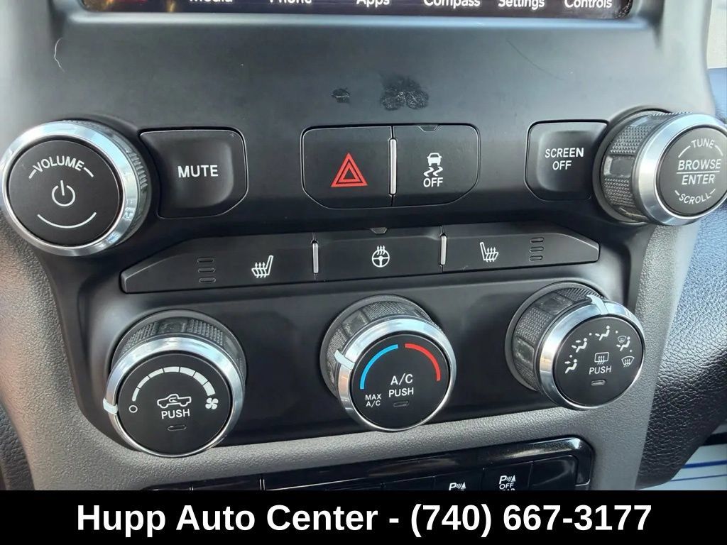Used 2021 RAM 2500 Big Horn w/ Level 1 Equipment Group AWD/4WD image 12