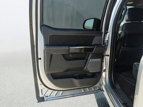 Used 2021 Ford F150 Platinum AWD/4WD image 31