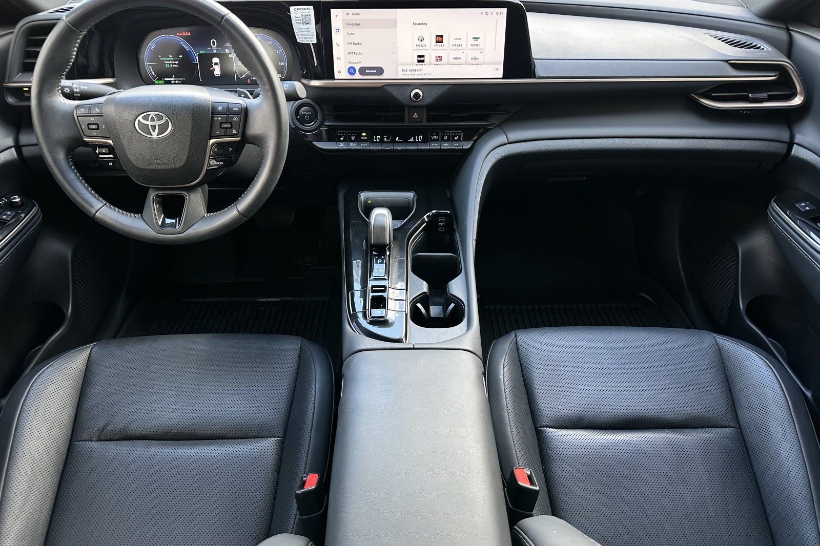 Used 2025 Toyota Crown Signia AWD/4WD image 16