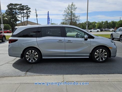New 2026 Honda Odyssey Elite image 6