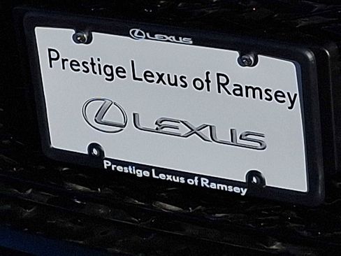 Used 2022 Lexus UX 200 image 30