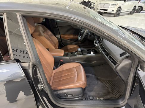 Used 2022 Audi A5 2.0T Premium Plus w/ Premium Plus image 14