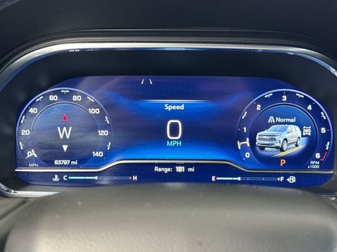 Used 2024 Chevrolet Suburban LT image 26