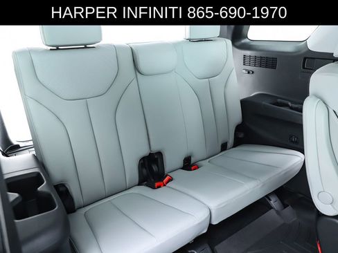 Used 2023 Hyundai Palisade SEL FWD image 39