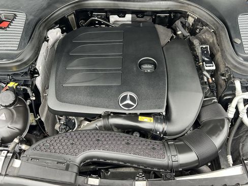 Used 2020 Mercedes-Benz GLC 300 4MATIC Coupe image 27