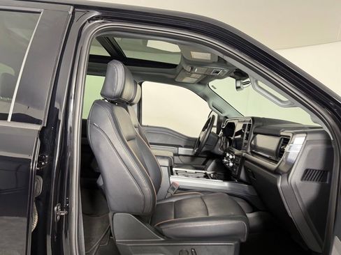 Used 2025 Ford F350 Lariat w/ Black Appearance Package AWD/4WD image 33
