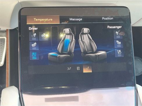 New 2026 Cadillac Vistiq Luxury w/ LPO, Floor Liner Package image 21