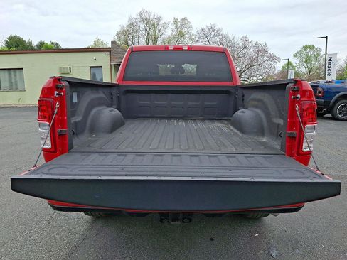 Used 2024 RAM 2500 Big Horn w/ Sport Appearance Package AWD/4WD image 29
