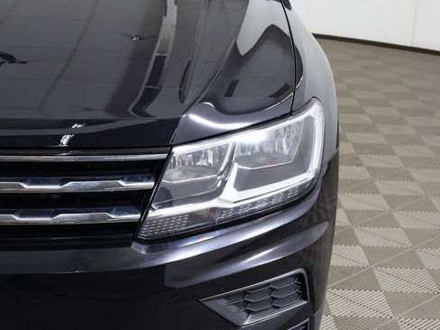 Used 2020 Volkswagen Tiguan SE image 13