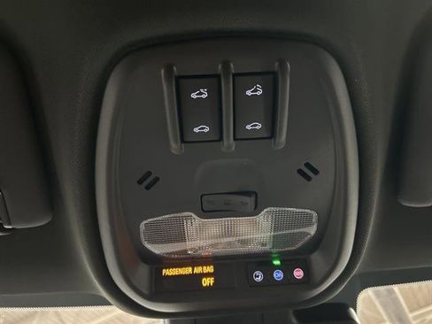 New 2025 Buick Envista Avenir image 29