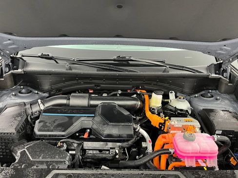 Used 2025 Hyundai Santa Fe SEL image 21