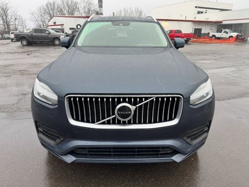 Used 2021 Volvo XC90 T6 Momentum image 8