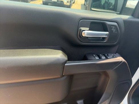 New 2026 GMC Sierra 2500 Pro AWD/4WD image 17