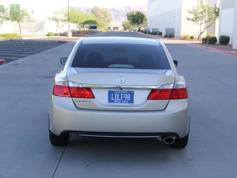 Used 2015 Honda Accord LX image 6
