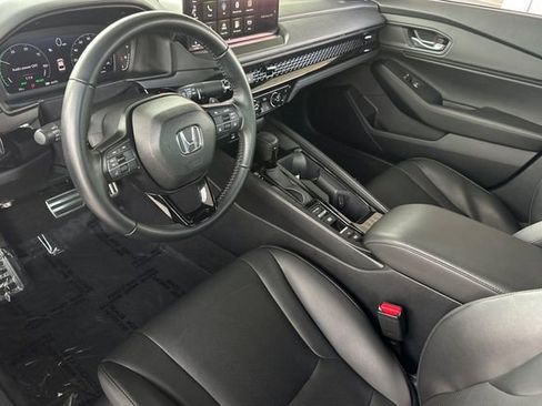 Certified 2025 Honda Accord Sport image 11