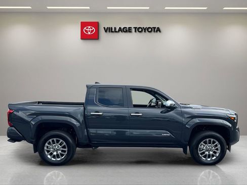 Certified 2025 Toyota Tacoma Limited AWD/4WD image 6