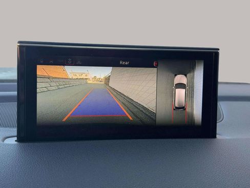 Used 2018 Audi Q7 3.0T Premium Plus w/ Premium Plus Package image 43