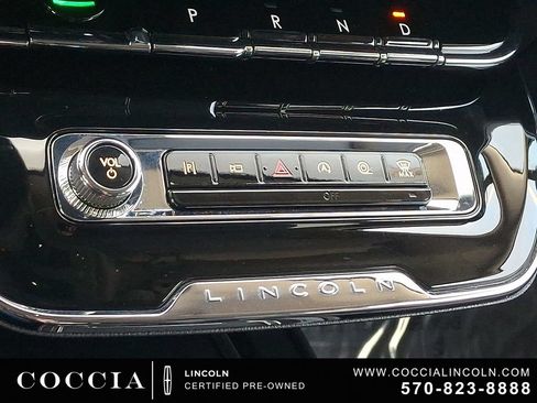 Certified 2024 Lincoln Corsair AWD image 16