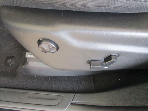 Used 2024 Dodge Durango GT image 24