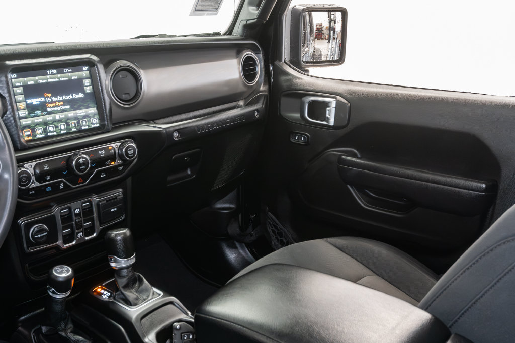Used 2023 Jeep Wrangler Unlimited w/ 8.4" Radio Group AWD/4WD image 12