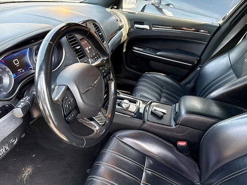Used 2021 Chrysler 300 S RWD image 9