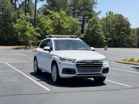 Used 2018 Audi Q5 2.0T Premium Plus w/ Premium Plus Package AWD/4WD image 1