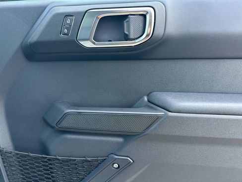 New 2025 Ford Bronco Badlands w/ Sasquatch Package image 18