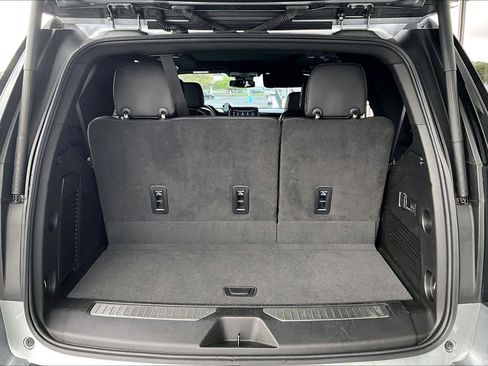 Used 2023 Chevrolet Tahoe RST w/ Luxury Package image 34