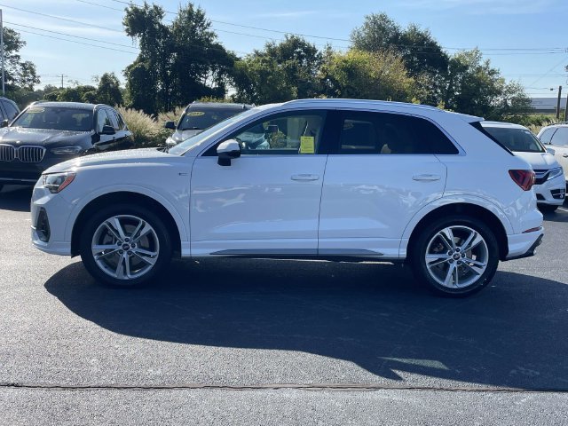 Used 2021 Audi Q3 2.0T Premium w/ Convenience Package AWD/4WD image 4